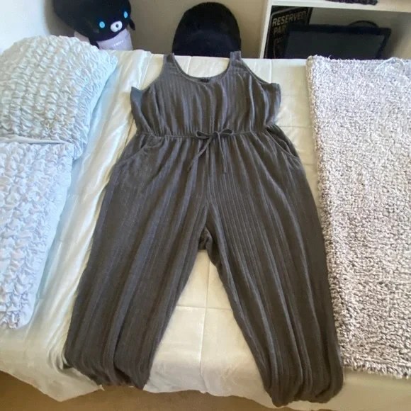 City Chic 24W Plus Size Grey Ella sleep pajama jumpsuit - Picture 4 of 7